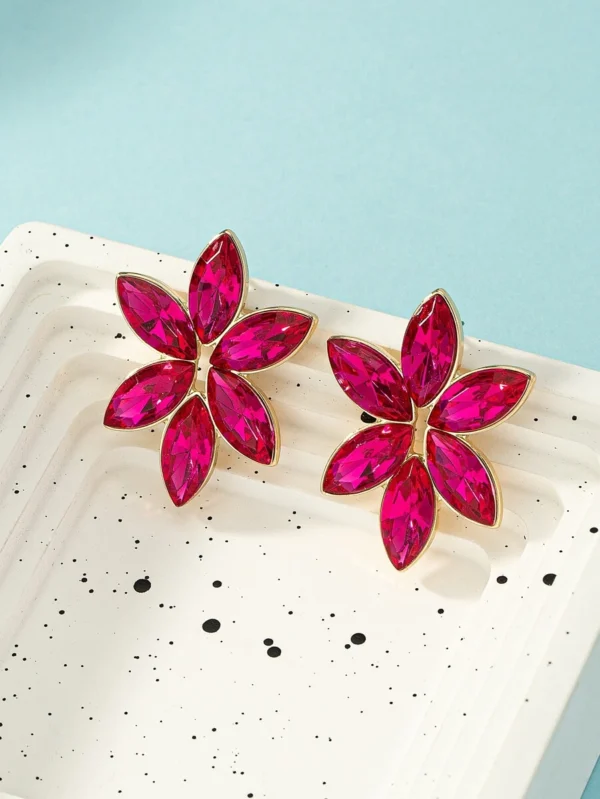 Rhinestone Flower Drop Earrings | Elegant Court-Inspired